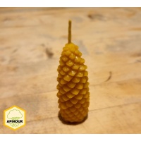 bougie_coulee_pomme_de_pin